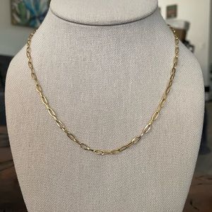 Adorable dainty gold chain necklace